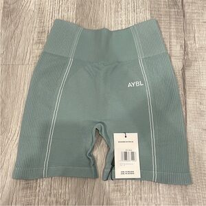 Bundle abyl shorts